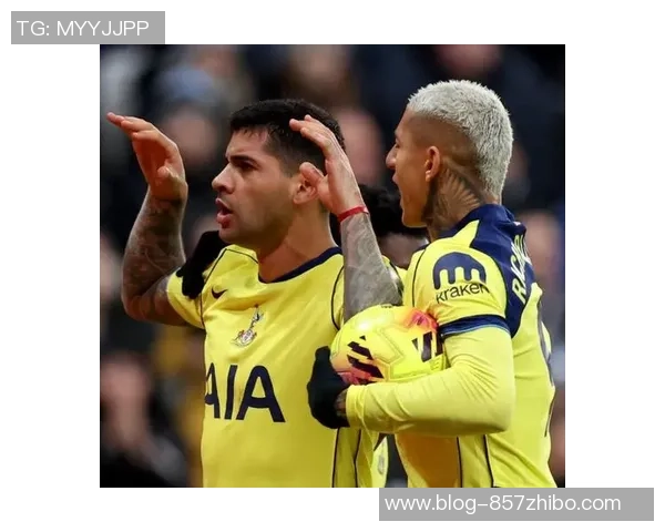 曼城与巴萨激战正酣足球游戏中的经典对决与战术较量